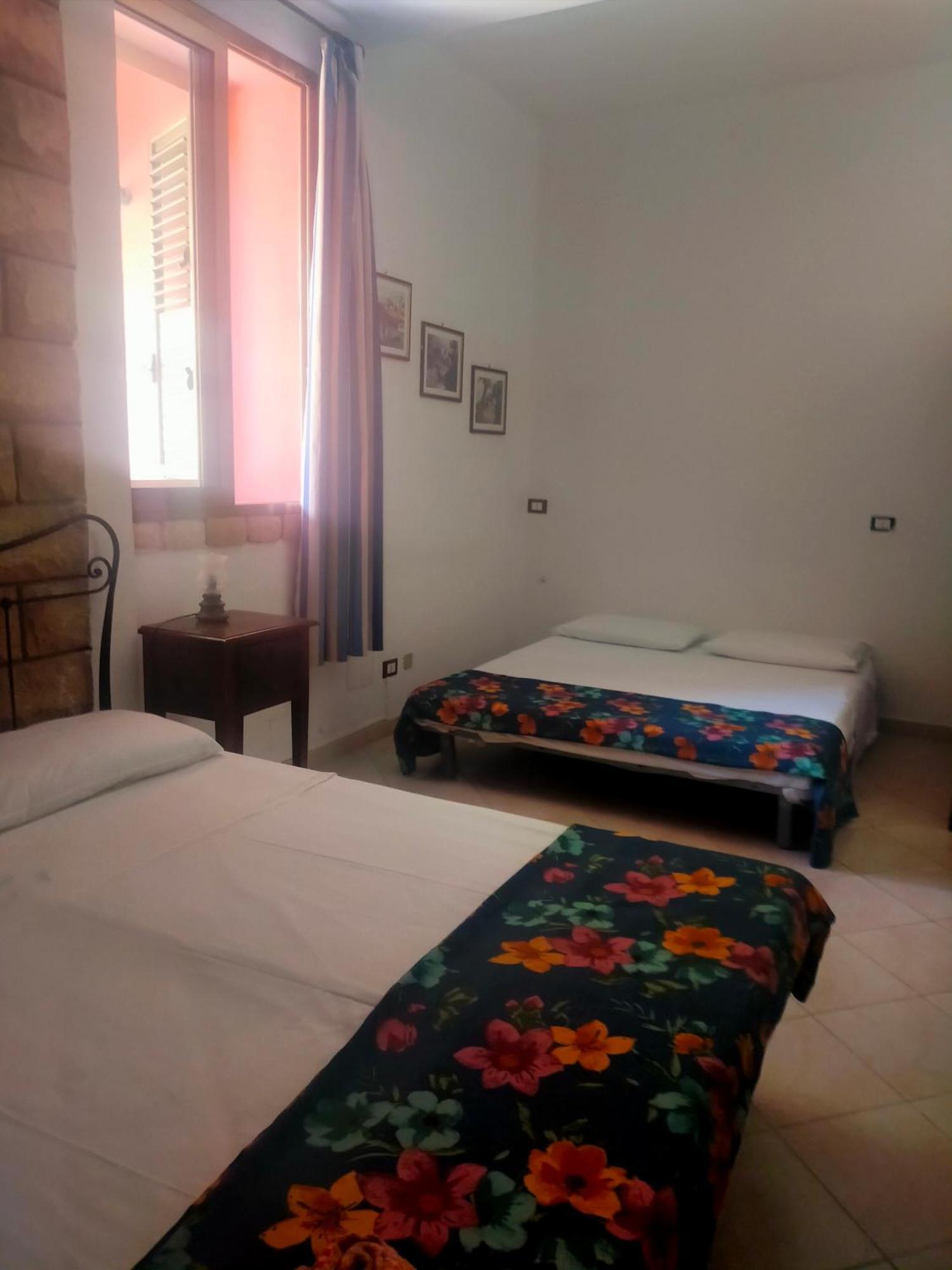 La Rosa Del Deserto Bed and Breakfast Scicli Εξωτερικό φωτογραφία