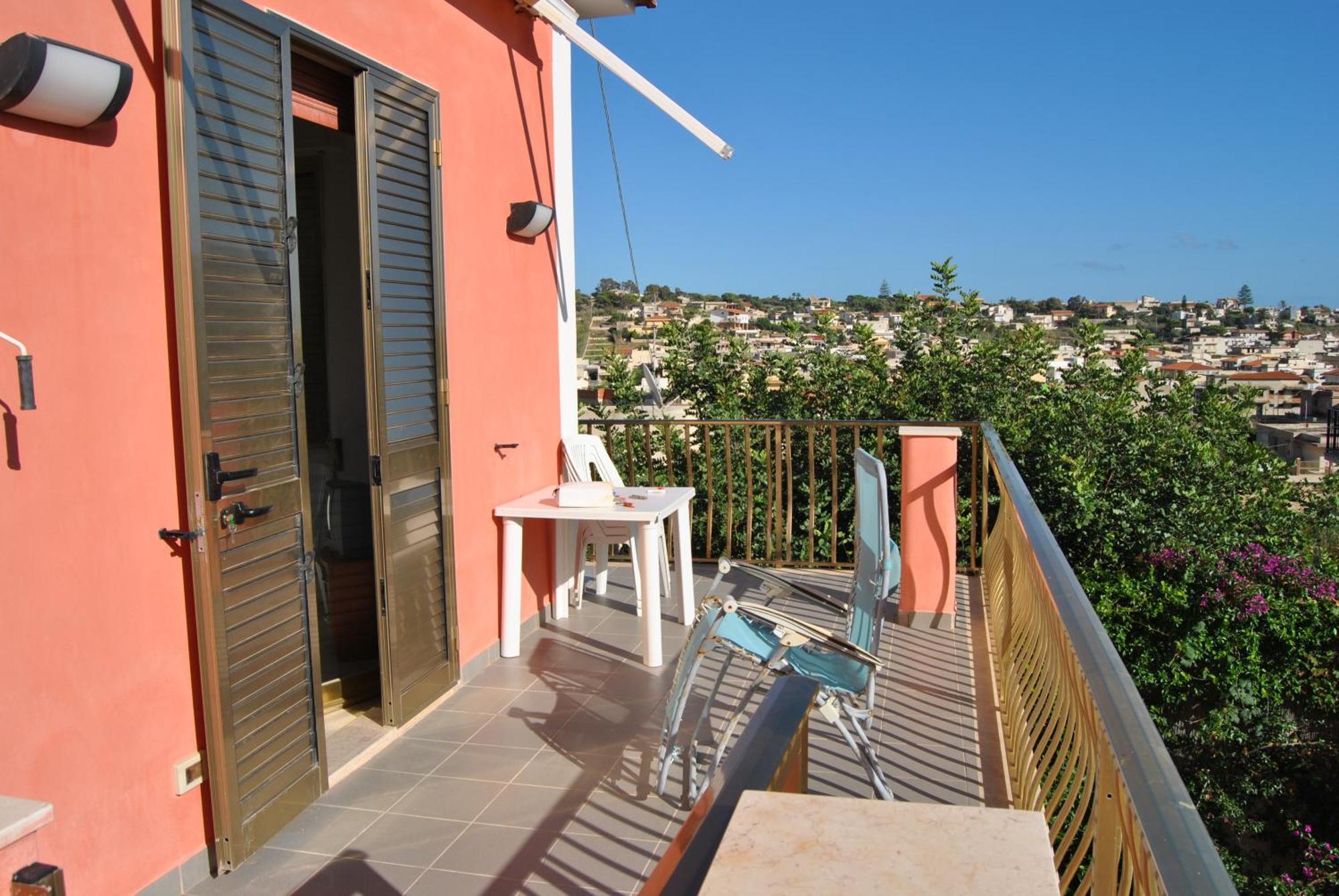 La Rosa Del Deserto Bed and Breakfast Scicli Εξωτερικό φωτογραφία